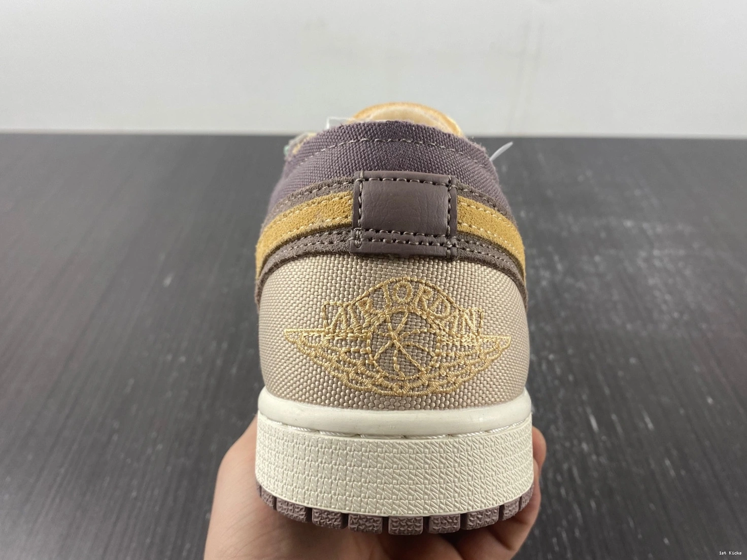 Low SE Craft DN1635-200 Haze Taupe 1 Jordan - 0102